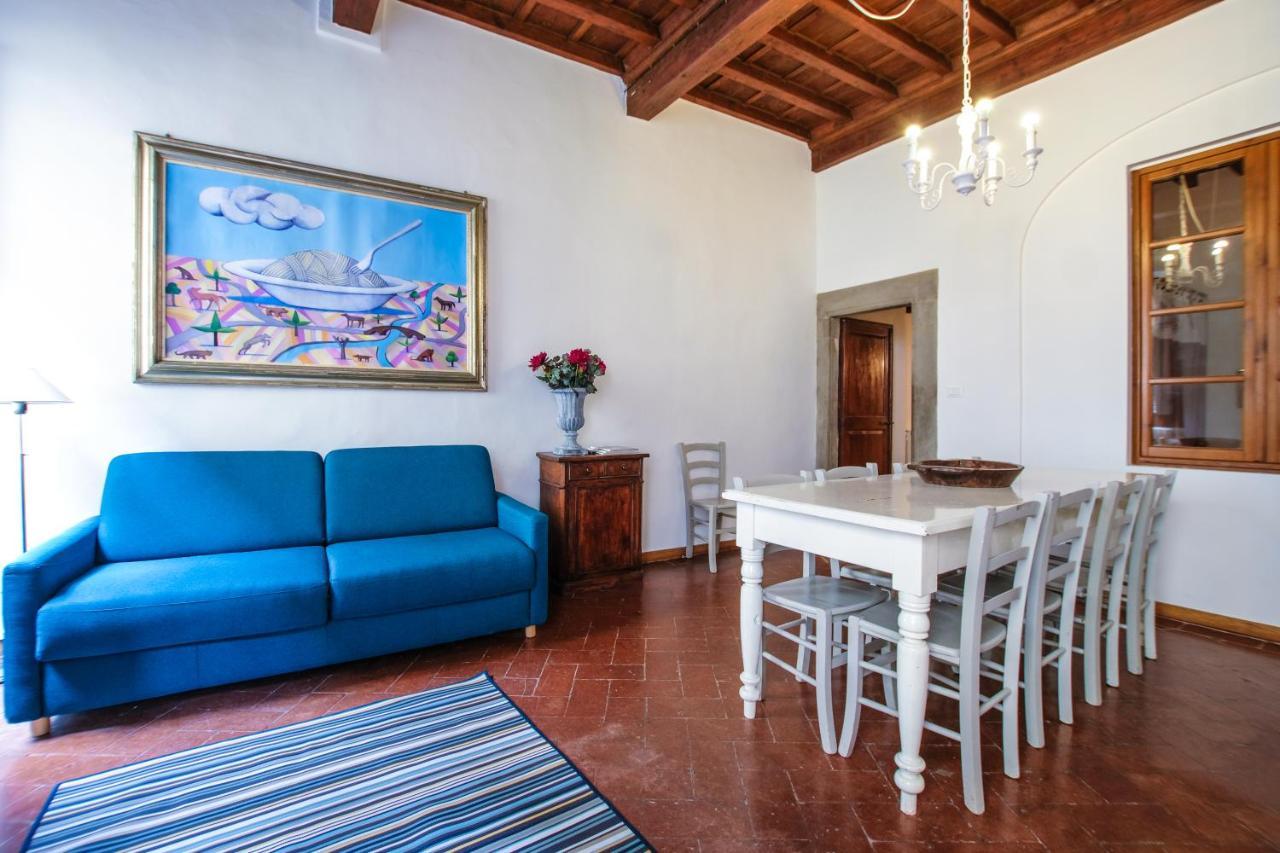 Apartment Space, Comfort And Beauty Near Ponte Vecchio Florence